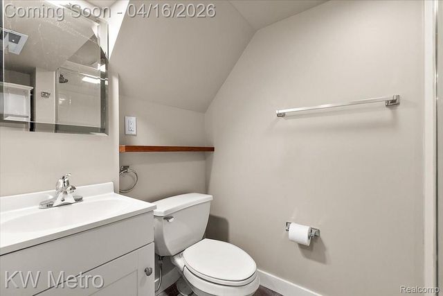 1904 Manchester Boulevard, Grosse Pointe Woods, MI 48236