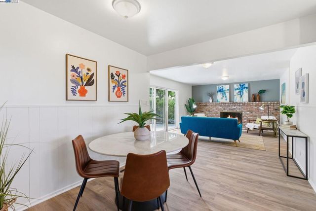 2724 Benedict Dr, San Leandro, CA 94577