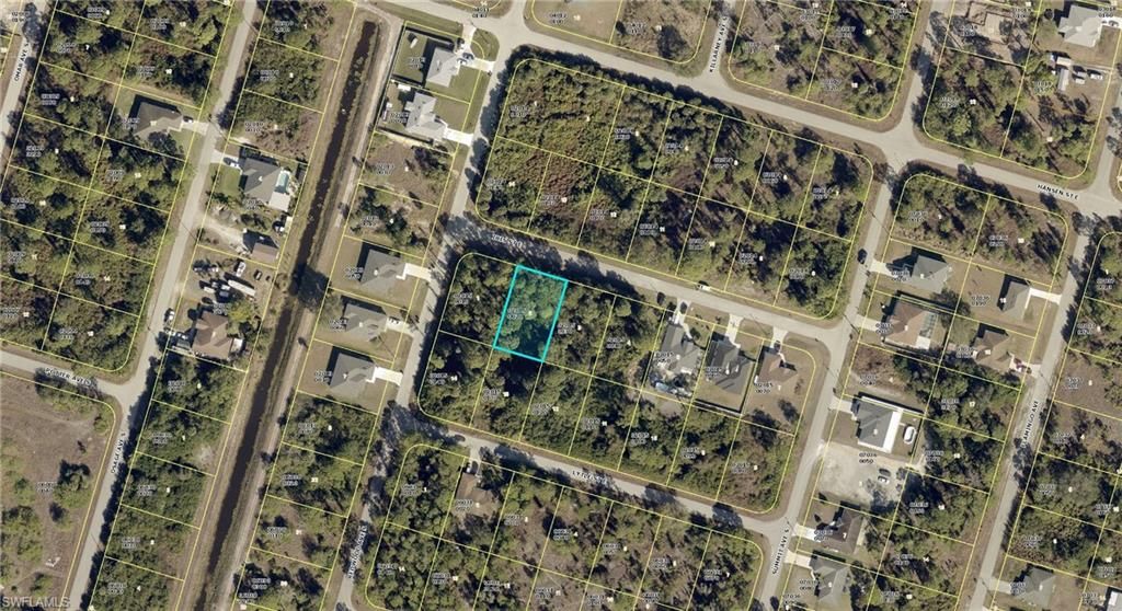 954 Iris ST E, LEHIGH ACRES, FL 33974 — photo 3
