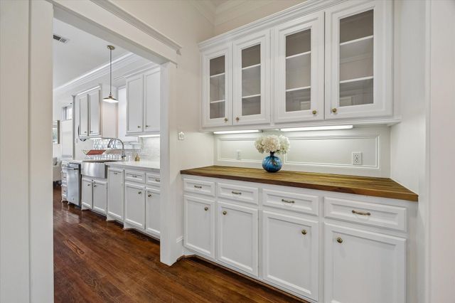 710 Redan Street, Houston, TX 77009