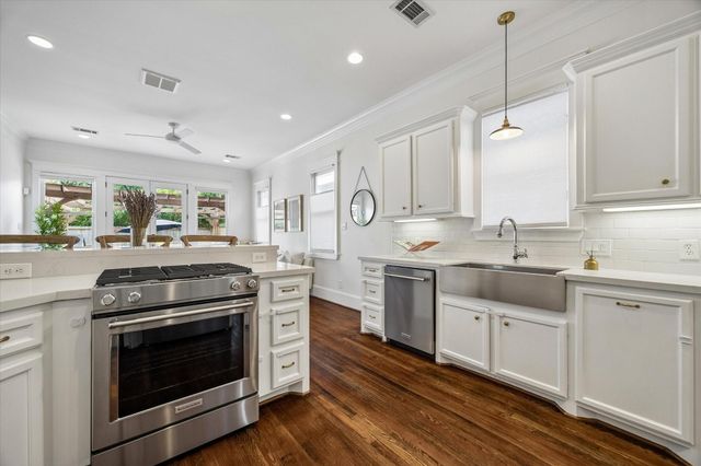 710 Redan Street, Houston, TX 77009
