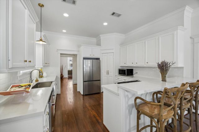 710 Redan Street, Houston, TX 77009