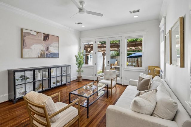 710 Redan Street, Houston, TX 77009