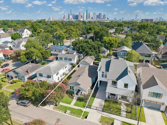 710 Redan Street, Houston, TX 77009