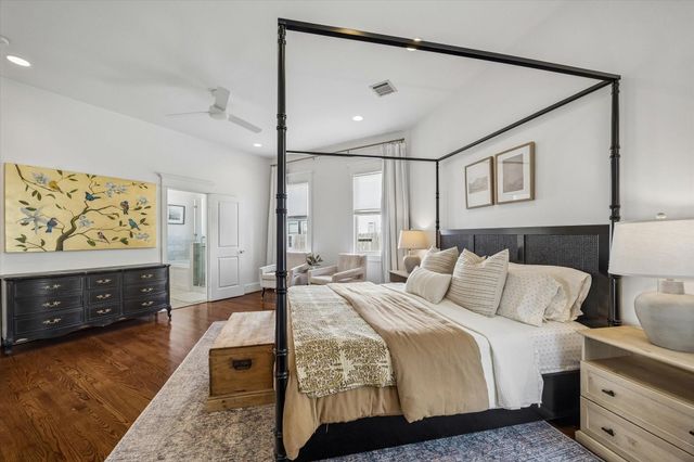 710 Redan Street, Houston, TX 77009