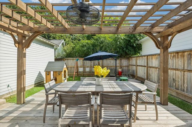 710 Redan Street, Houston, TX 77009