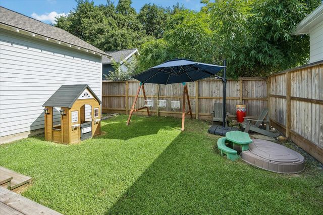 710 Redan Street, Houston, TX 77009