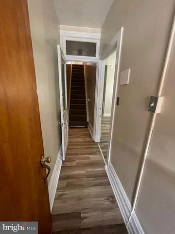 113 W OLEY ST, Reading, PA 19601