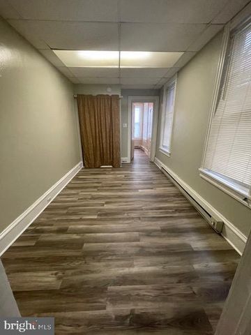 113 W OLEY ST, Reading, PA 19601