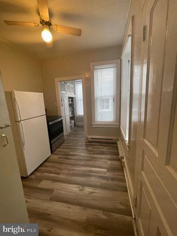113 W OLEY ST, Reading, PA 19601