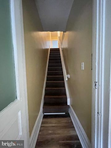 113 W OLEY ST, Reading, PA 19601