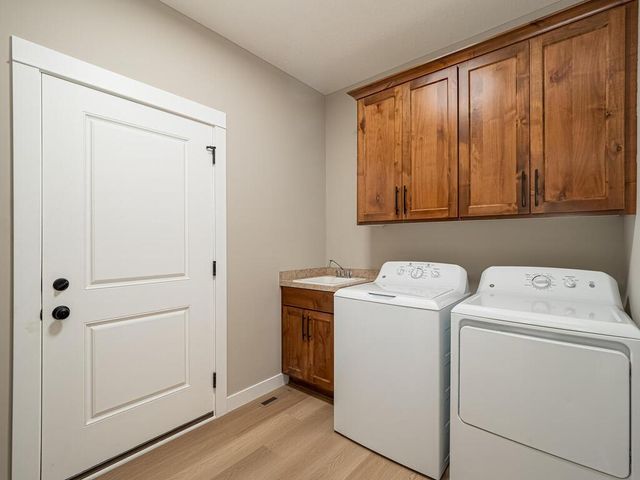 L5 B2 238th Avenue NW, Zimmerman, MN 55398
