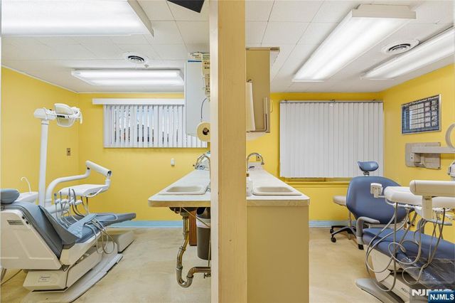 366 Forest Avenue, Paramus, NJ 07652