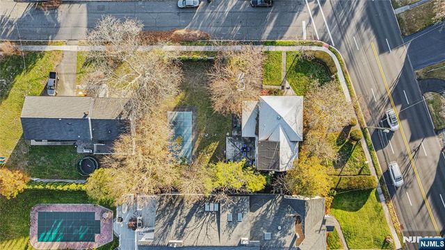 366 Forest Avenue, Paramus, NJ 07652