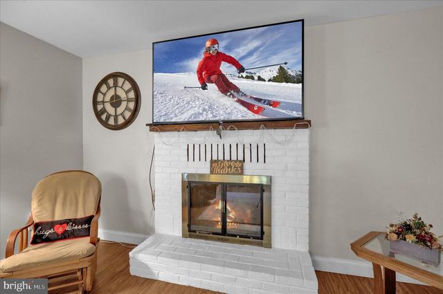 476 OLD SWEDE RD, Douglassville, PA 19518
