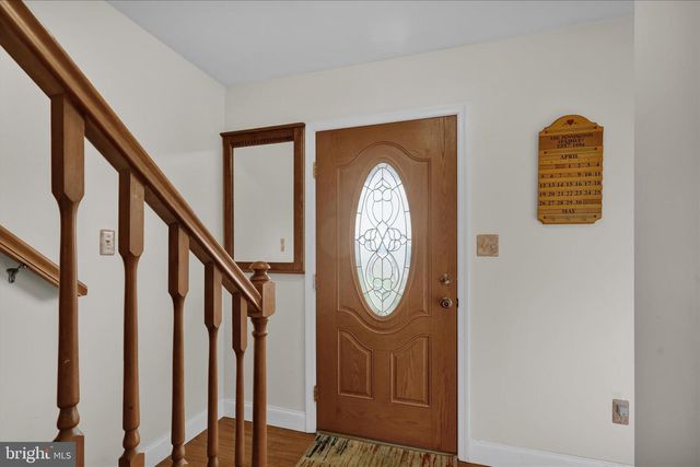476 OLD SWEDE RD, Douglassville, PA 19518
