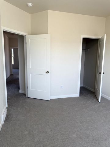 1439 DIVINITY DRIVE, De Pere, WI 54115