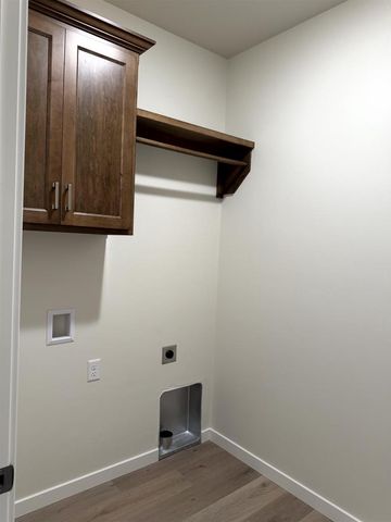 1439 DIVINITY DRIVE, De Pere, WI 54115