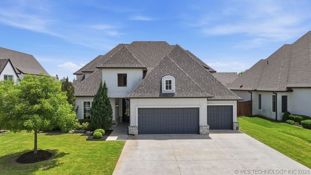 714 W 110th Street S, Jenks, OK 74037
