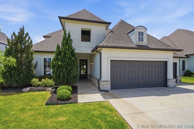 714 W 110th Street S, Jenks, OK 74037