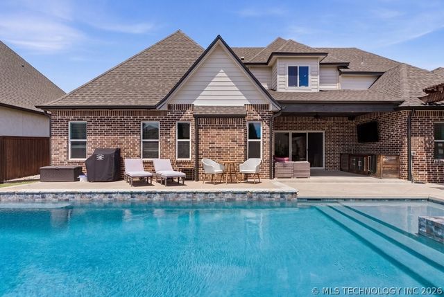 714 W 110th Street S, Jenks, OK 74037