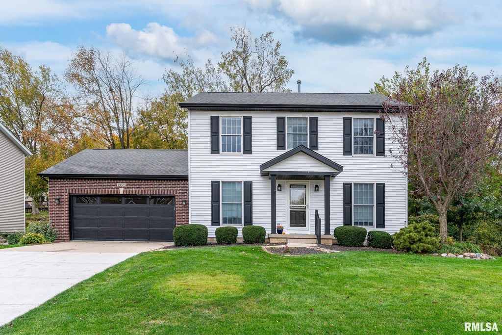 3525 RALEIGH Avenue, Bettendorf, IA 52722