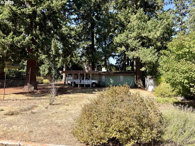 12825 Se LINCOLN St, Portland, OR 97233