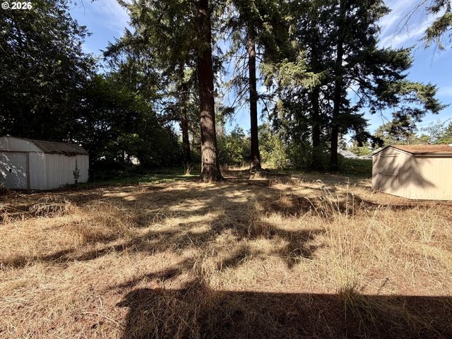 12825 Se LINCOLN St, Portland, OR 97233