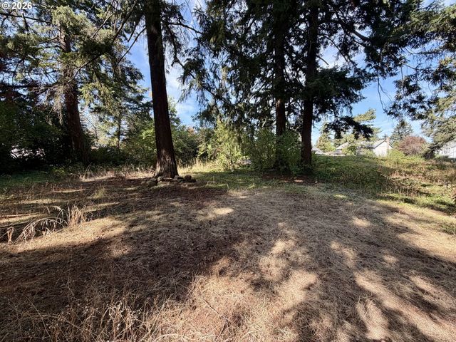 12825 Se LINCOLN St, Portland, OR 97233