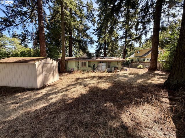 12825 Se LINCOLN St, Portland, OR 97233