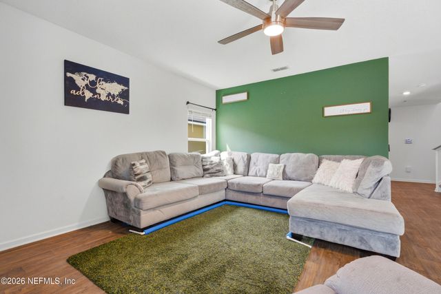 2836 OAK STREAM Drive, Green Cove Springs, FL 32043