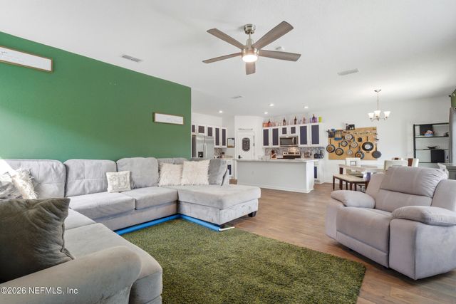 2836 OAK STREAM Drive, Green Cove Springs, FL 32043