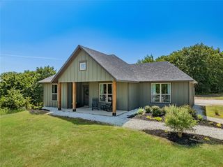 130 County Road 1264, Whitesboro, TX 76273