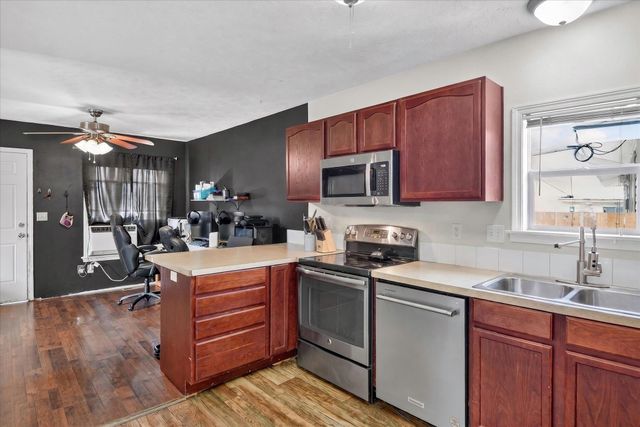 823 E North Ave, Spokane, WA 99207