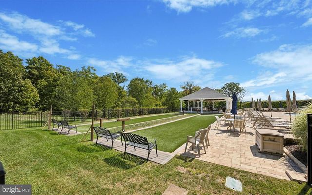 4855 SPENCER DR, Schwenksville, PA 19473