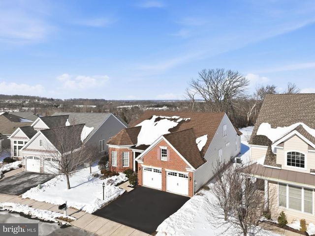 4855 SPENCER DR, Schwenksville, PA 19473