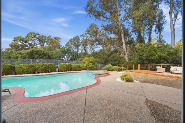 3268 Ursa Way, Hayward, CA 94541