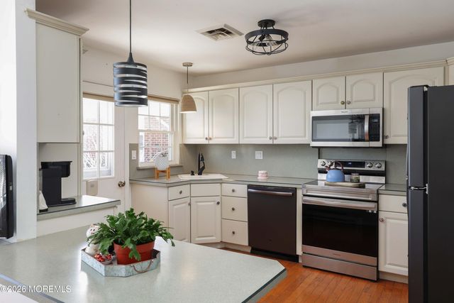 1028B Shetland Drive B, Lakewood, NJ 08701