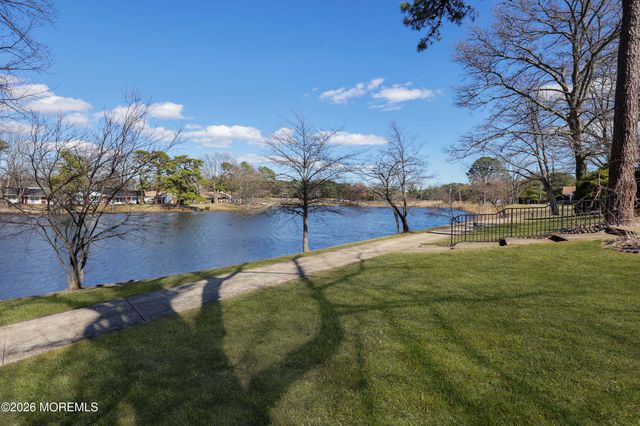 1028B Shetland Drive B, Lakewood, NJ 08701