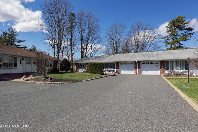 1028B Shetland Drive B, Lakewood, NJ 08701