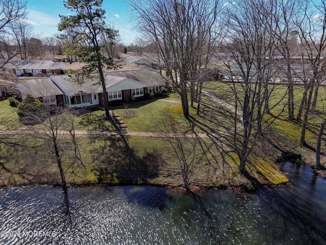 1028B Shetland Drive B, Lakewood, NJ 08701