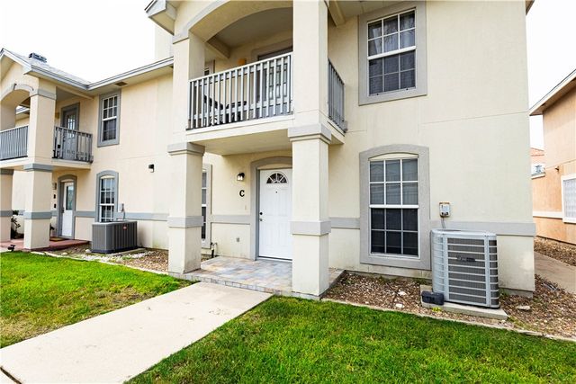 14435 Compass St C, Corpus Christi, TX 78418