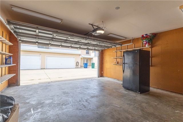 14435 Compass St C, Corpus Christi, TX 78418
