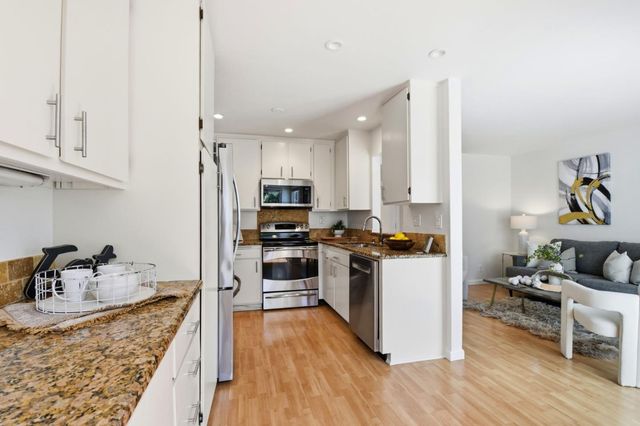 39 Saint James Court, Daly City, CA 94015
