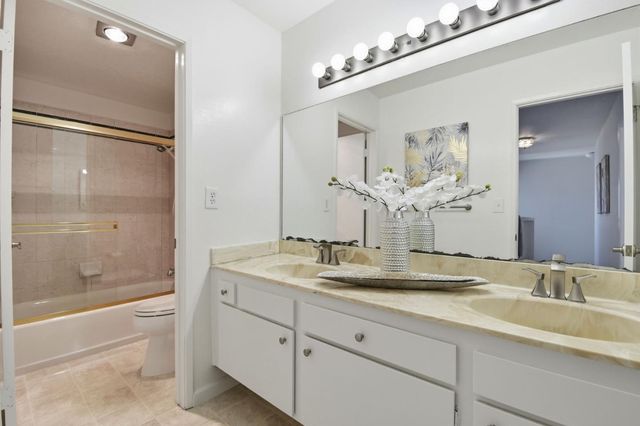39 Saint James Court, Daly City, CA 94015