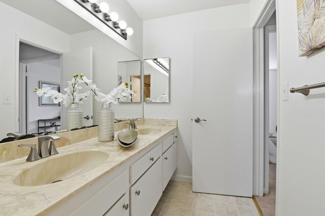 39 Saint James Court, Daly City, CA 94015