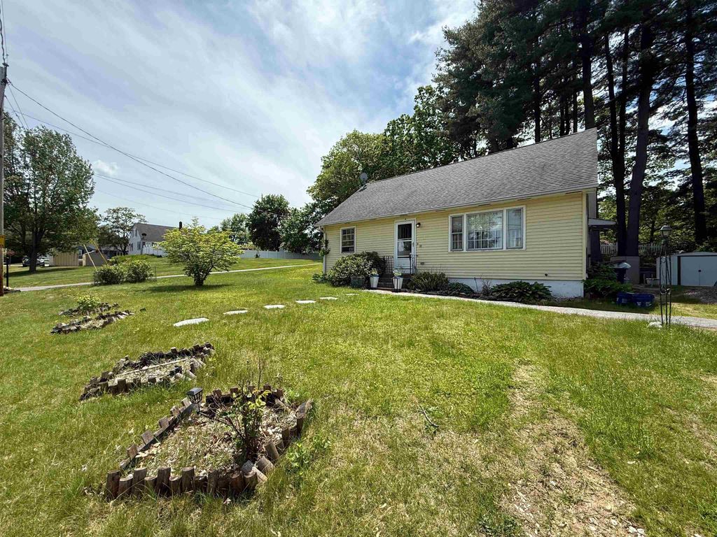 18 Caron Avenue, Nashua, NH 03064