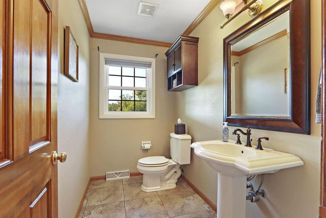 N8747 Hillburn Mill ROAD, East Troy, WI 53120