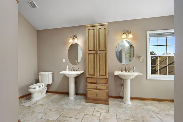 N8747 Hillburn Mill ROAD, East Troy, WI 53120