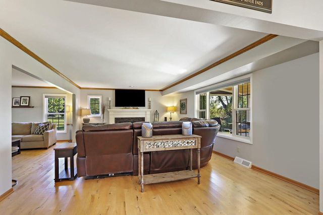 N8747 Hillburn Mill ROAD, East Troy, WI 53120